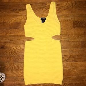 BEBE BODYCON YELLOW CUTOUT DRESS
